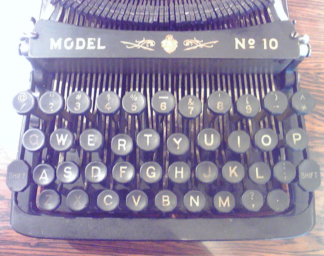 菊武学園の「Pittsburg-Visible Model No.10」のキーボード